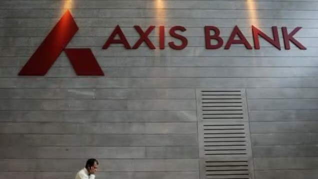 Axis Bank share price drop after Q1 earnings announcement 2025